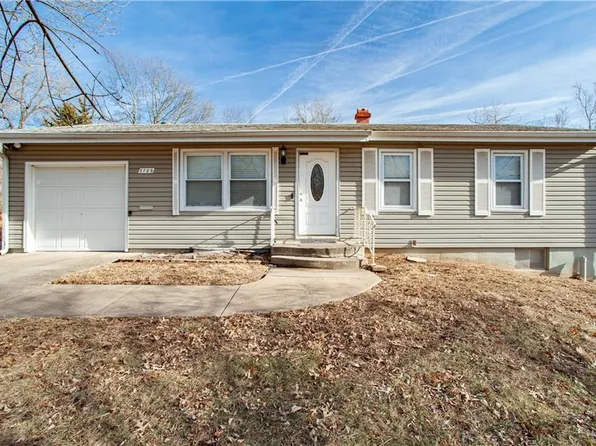 3709 S Main St, Independence, MO 64055