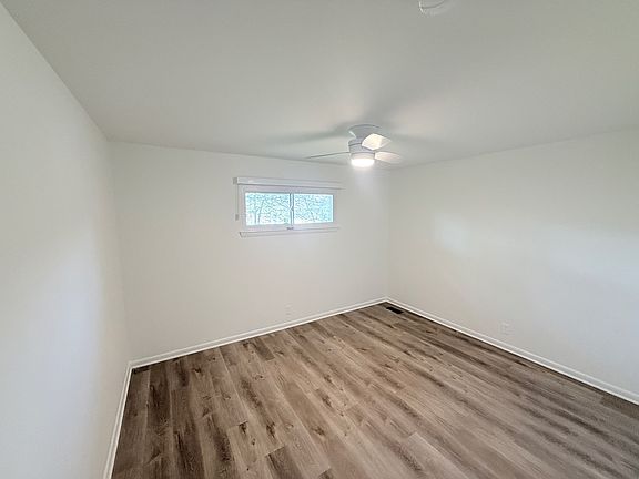 4th image of 2605 Carr St #B