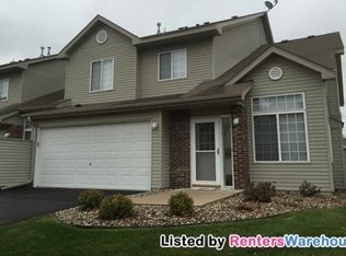 2460 Oakridge Cir, Hudson, WI 54016