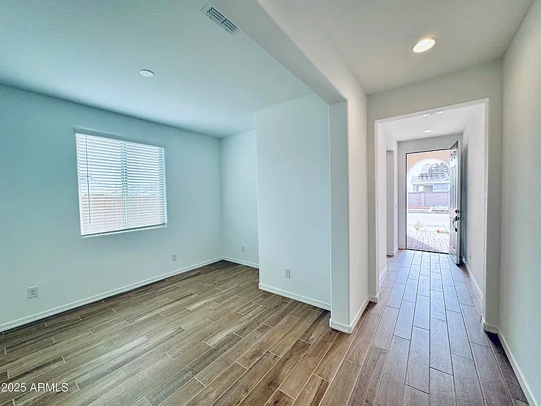 14400 W Calle Lejos — Photo 3