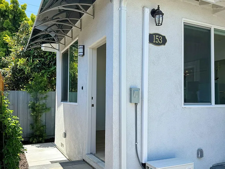 153 N Eldorado St #A — Photo 4