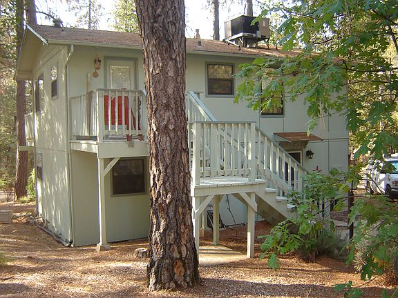5th image of 18022 Pine St