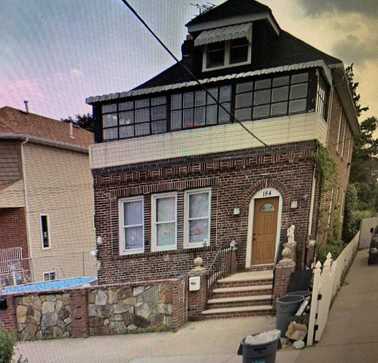 2nd image of 184 Bionia Ave