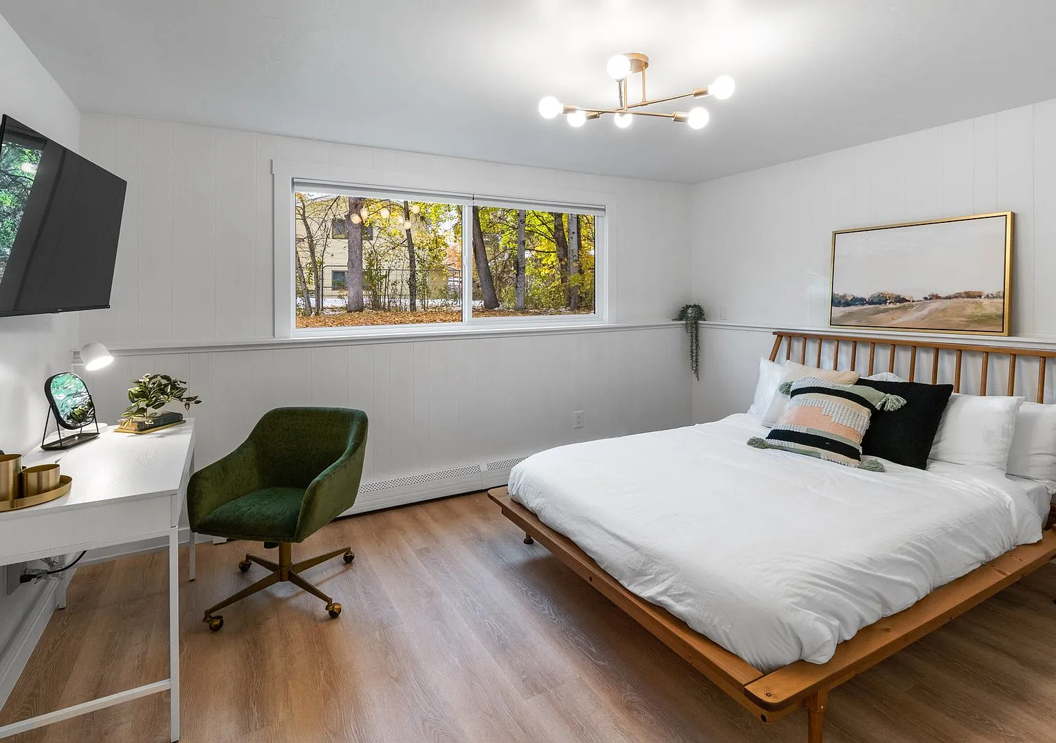 Stylish & Turnkey Furnished 2-BR Daylight Basement Apartment Utilities + Wi-Fi Included — Photo 2