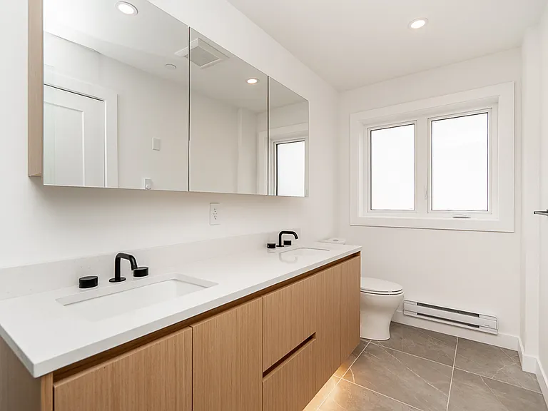 6812 Oak St #A — Photo 21
