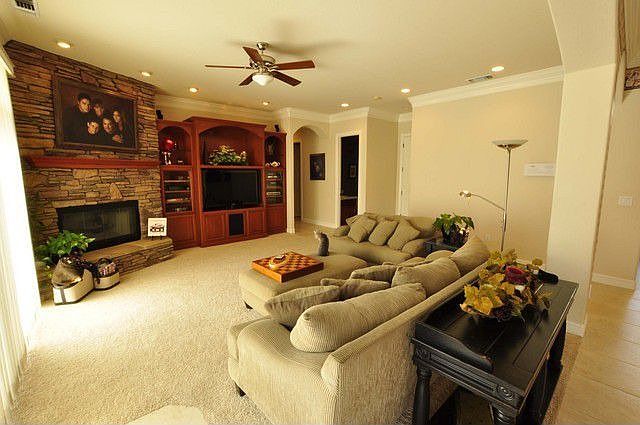 2nd image of 117 Obsidian Cliff Ct