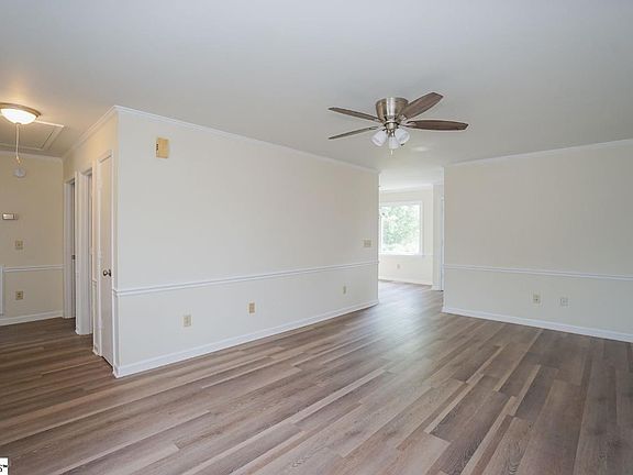 2nd image of 14 Camino Ln #A/b
