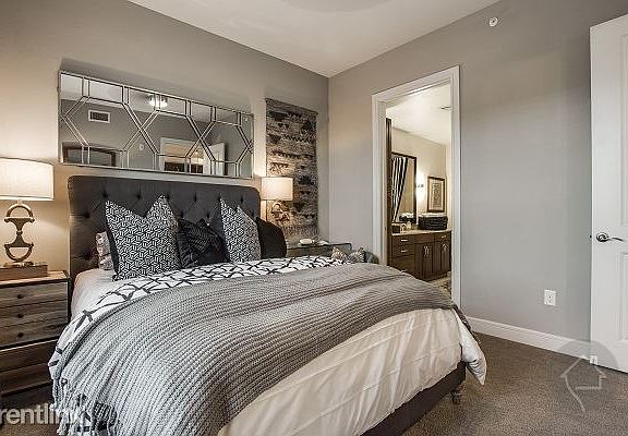 8_65_13535-lyndhurst-st-austin-tx-High-Res-7_-_Copy