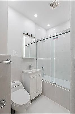 5th image of 54 W 89th St #2F