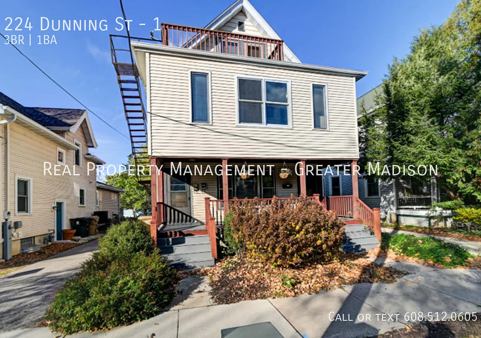 Beautiful Atwood Neighborhood 3 Bed Flat With Off Street Parking - Immediate Move-In Available! — Photo 1