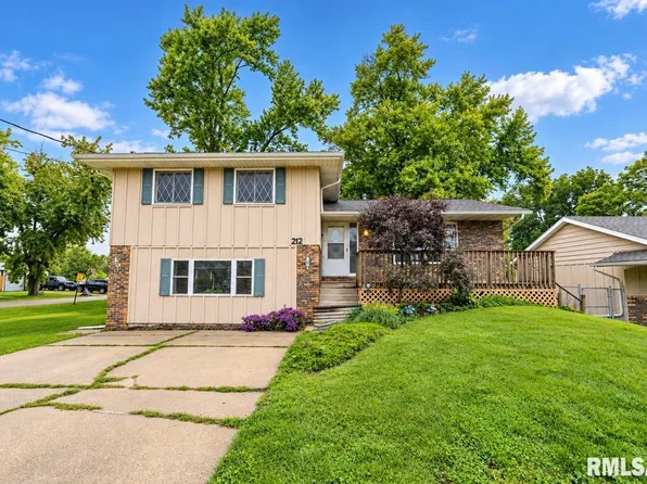 212 Gardena Ave, East Peoria, IL 61611