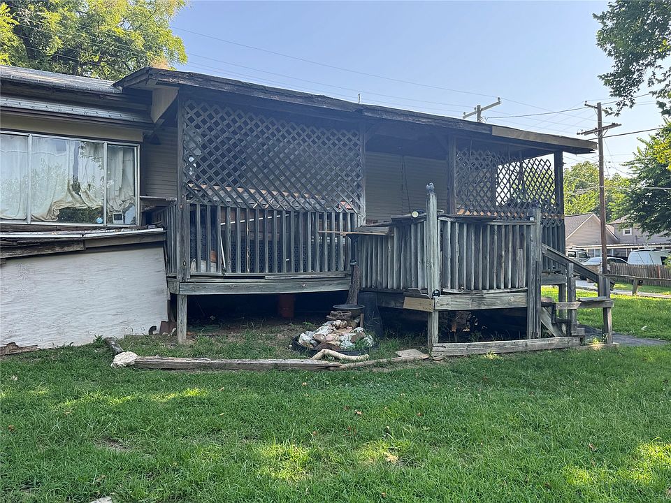 1st image of 402 S 72nd West Ave