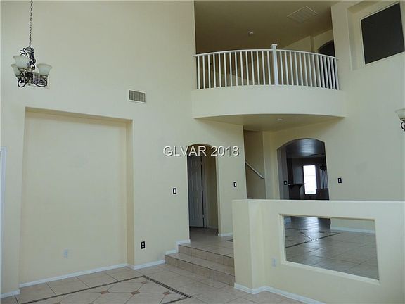 5th image of 272 Parisian Springs Ct