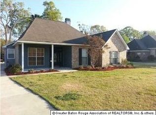 39424 N Woodrun Cir, Gonzales, LA 70737