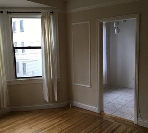 2nd image of 1444 Pacific Ave APT 3