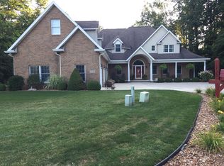 1733 Timber Valley Ct, Kokomo, IN 46902