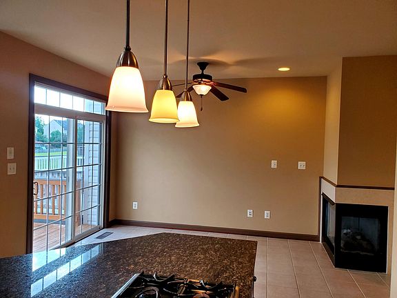 5th image of 14199 Catbird Dr
