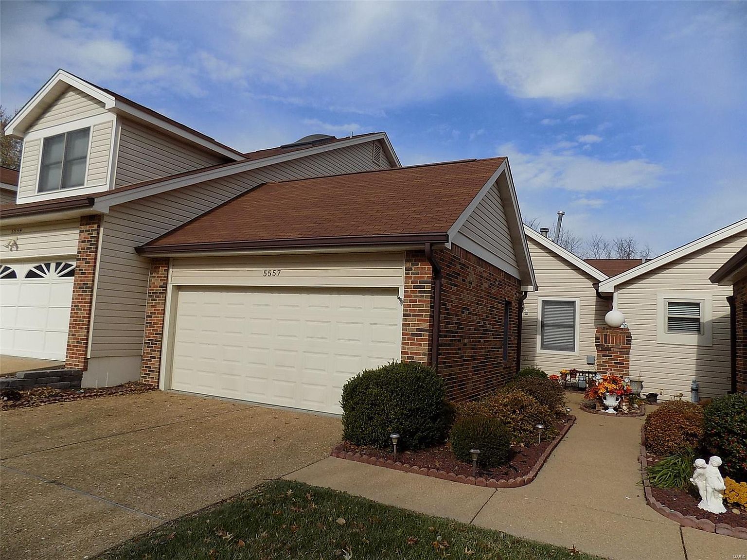 5557 Pierre Ct, Saint Louis, MO 63128 Zillow