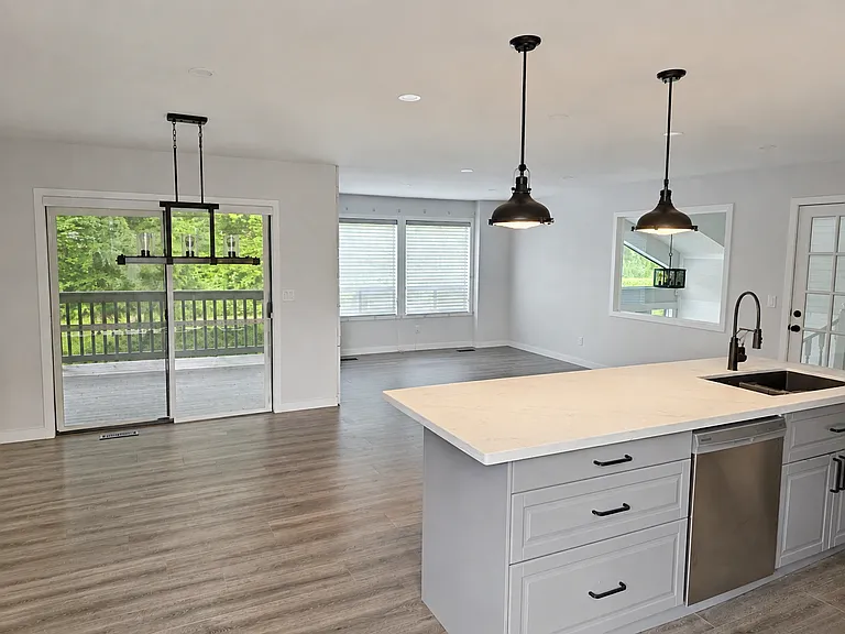 1318 Gabriola Dr — Photo 5