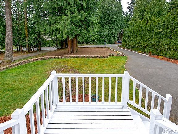 3rd image of 20 211th Pl SE