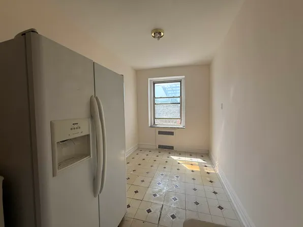 1717 Avenue N image 8 of 23