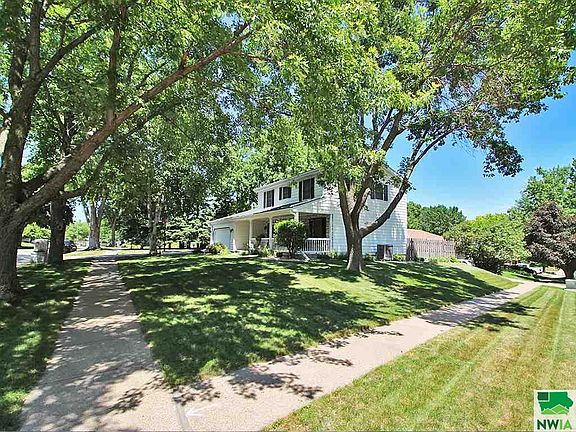4th image of 1531 Hiawatha Trl