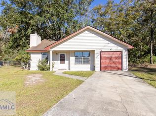 1338 Forest Lake Dr, Hinesville, GA 31313