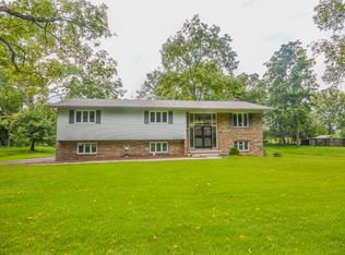 2136 Longreen Rd, Kingsport, TN 37660