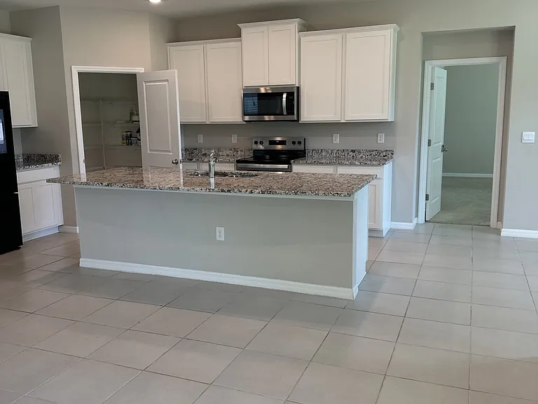 4970 NW 39th Loop — Photo 8