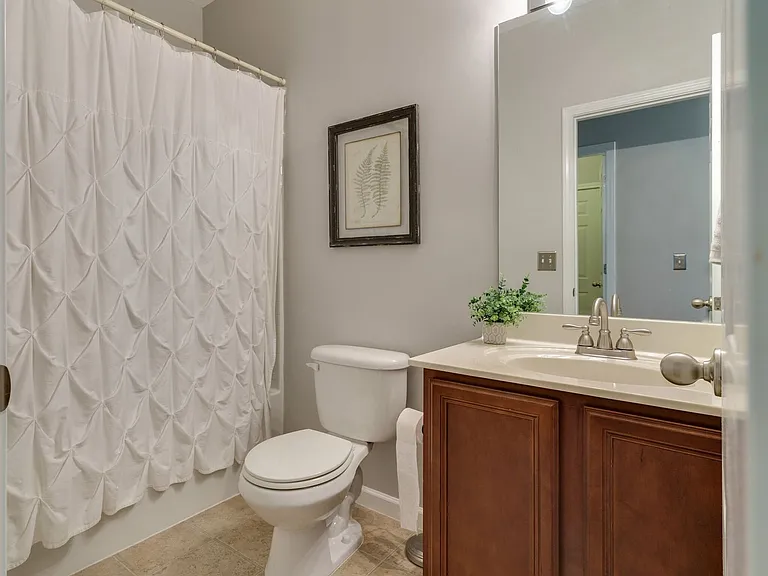 9136 Carissa Dr — Photo 17