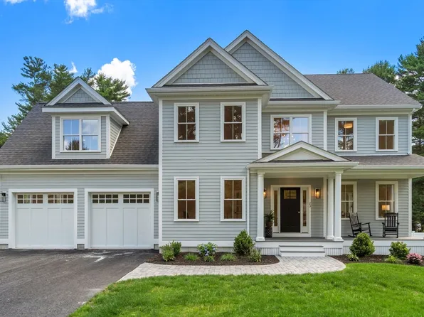 23 Winter St, Medfield, MA 02052