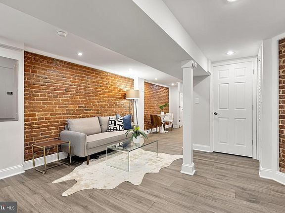 5th image of 3576 13th St NW #B