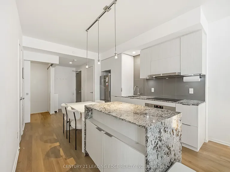 1 Bloor St E #3308 — Photo 1