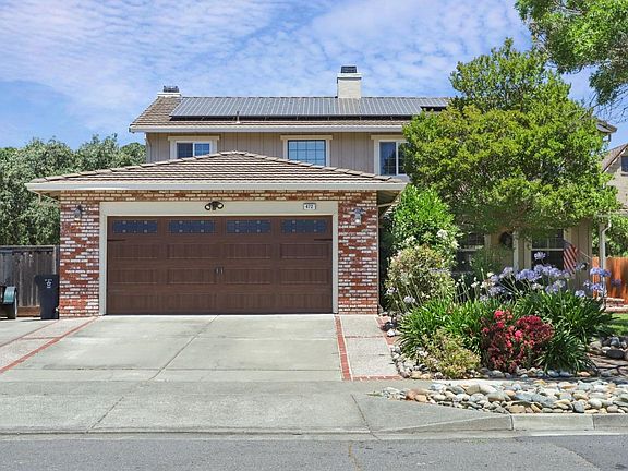 2nd image of 472 OAKWOOD Circle