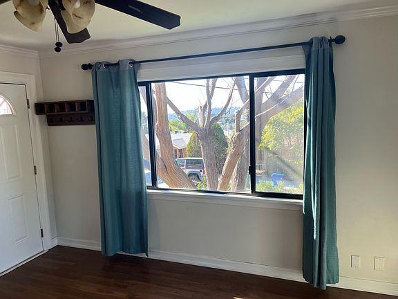 3rd image of 510 Oleander Dr