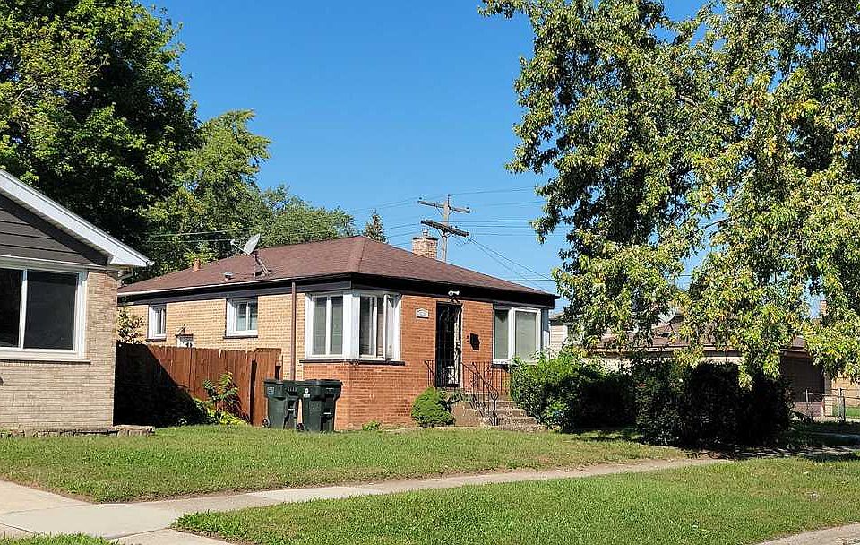 2nd image of 14210 Minerva Ave