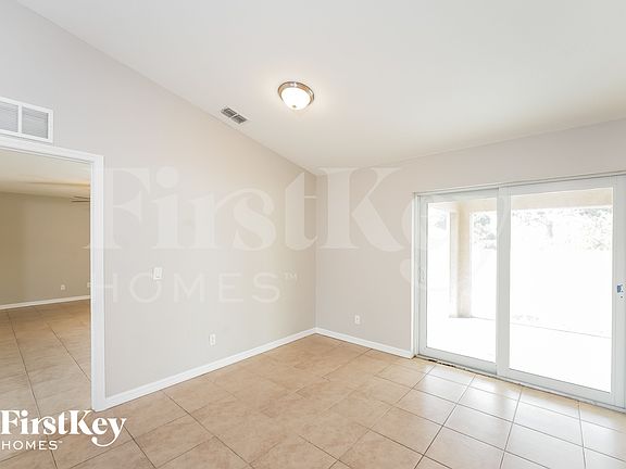 4th image of 11093 Sunnydale Ave