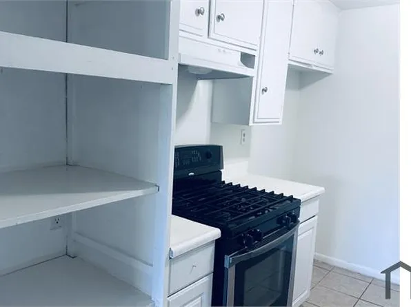 9155 Pacific Ave APT 201, Anaheim, CA 92804