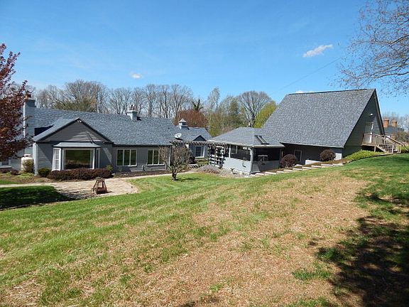 5th image of 109 Bona Vista Ln