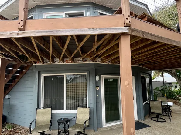 19 Palm Dr #A, New Smyrna Beach, FL 32169