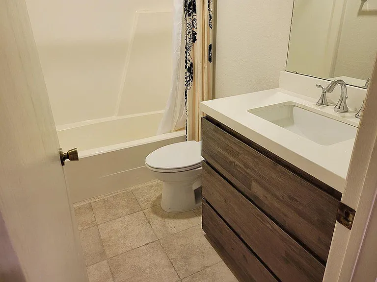 1401 Camp Craft Rd #C — Photo 8