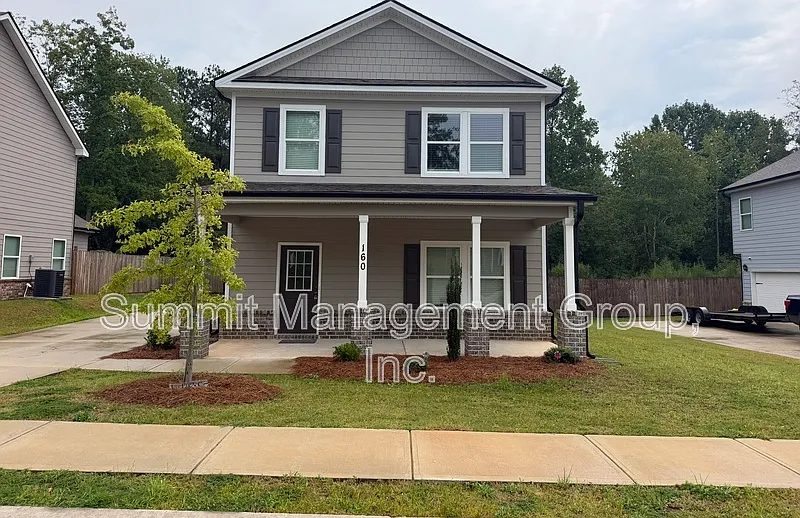 4 bed, 2.5 bath, $1,995 — Photo 1