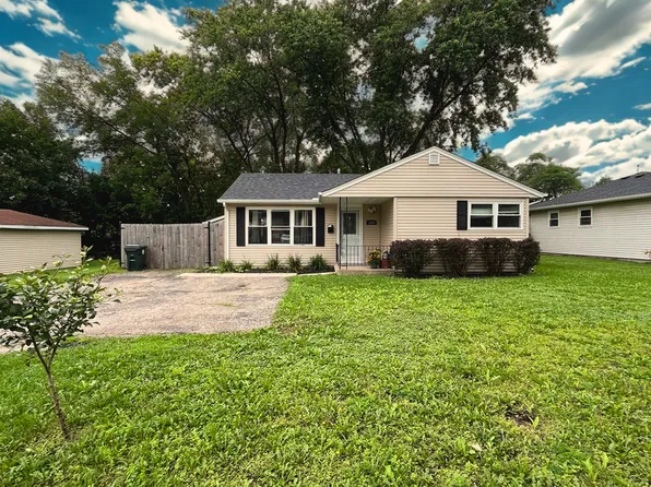 3603 Kirchoff Rd, Rolling Meadows, IL 60008