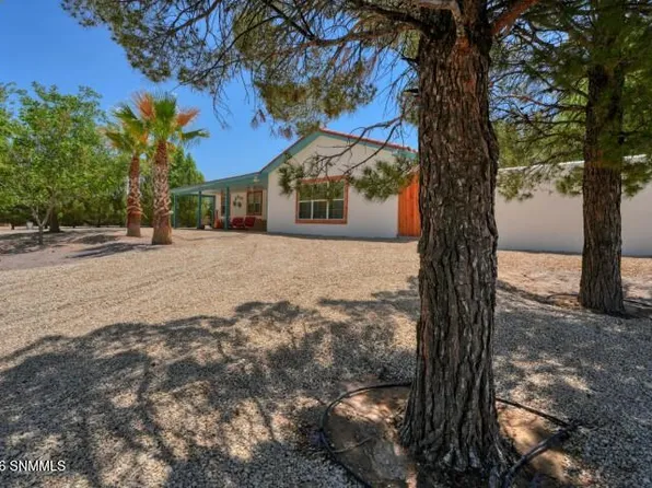 245 Hurt Rd, Las Cruces, NM 88007