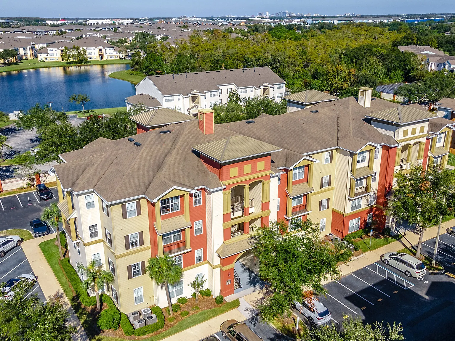 Fountains at Millenia Apartments — Photo 3