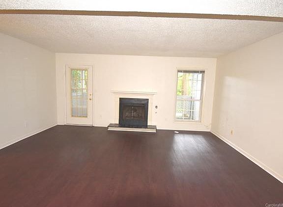 2nd image of 6007 Pinebark Ct #6007