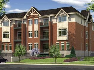 15 Clay Ave UNIT 201, Highwood, IL 60040
