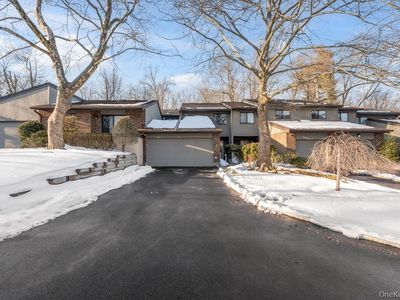 8 Wimbledon Court, Jericho, NY, 11753