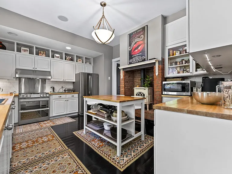 19 Howe Pl — Photo 30