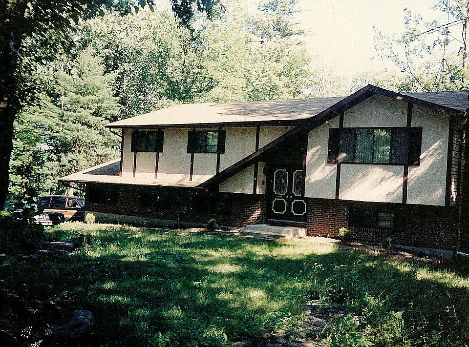 Picture when purchased 1988